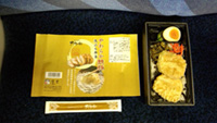 【終売】やわらか焼豚の天ぷら弁当の写真