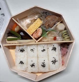 「ナツ」さんからの投稿写真＠八角弁当