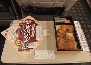 新潟たれカツ重2