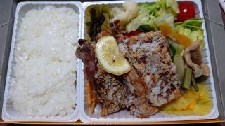 「旅人Ｋ」さんからの投稿写真＠[受注発注]高原野菜とからあげの弁当