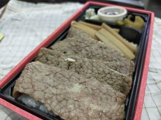 「たけ」さんからの投稿写真＠仙台牛炭火焼肉弁当