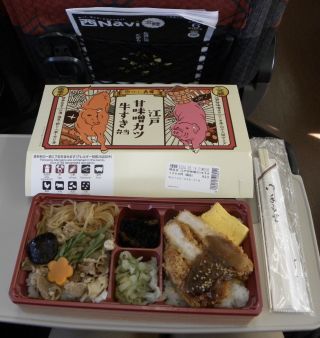 江戸甘味噌カツ牛すき弁当2