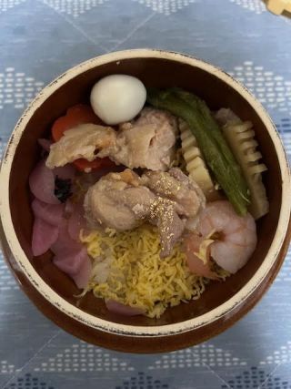 黄金とり釜めし2