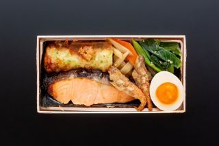 北陸の海苔弁当2