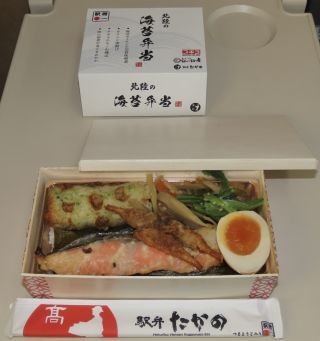 「川崎市民っす！」さんからの投稿写真＠北陸の海苔弁当