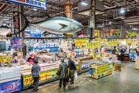 Nanki Shirahama Toretore Market
