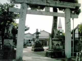 楢本神社の写真