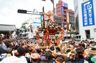 浅草三社祭の写真