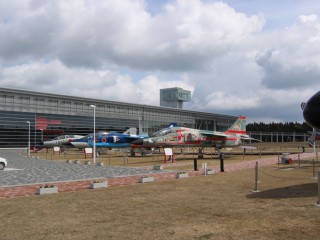 青森県立三沢航空科学館の写真