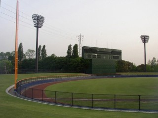 越谷市民球場の写真