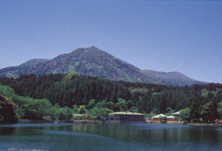 出の山名水ホタル館の写真