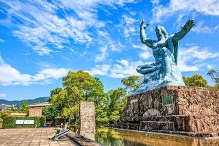長崎平和記念公園・平和祈念像の写真