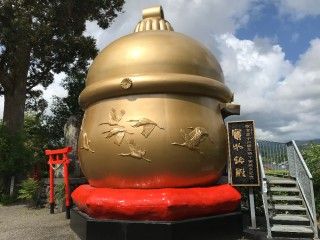 箱崎八幡神社（日本一の大鈴）の写真