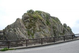 千騎ケ岩の写真
