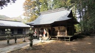 三所神社の写真