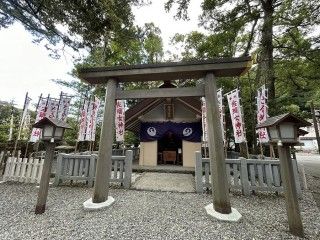 佐瑠女神社の写真