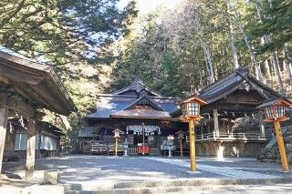 新倉富士浅間神社