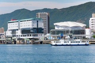 しまなみ交流館テアトロシェルネ