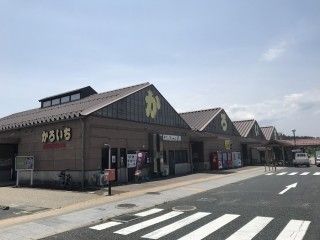 鳥取港海鮮市場かろいち