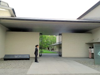 箱根ラリック美術館
