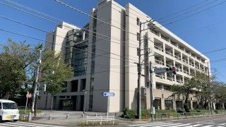 あきる野市役所