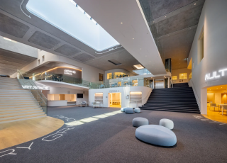 苫小牧市民文化ホール アートキューブスの写真