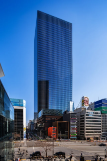 TOFROM YAESU TOWER（トフロム ヤエス タワー）の写真