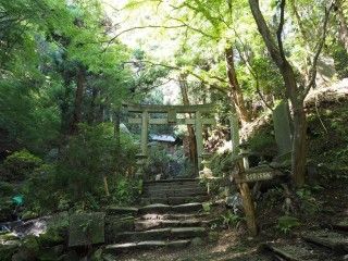 名草厳島神社の写真