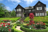 現在バラが見頃!「春のバラフェスティバル」【旧古河庭園】 4月29日(火・祝)~6月30日(月)