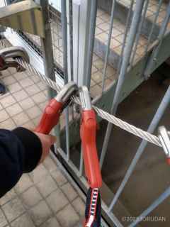 クリップを持っていざ屋上へ