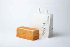 「高級『生』食パン専門店 乃が美」（生食パン）