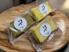 「Comenico Lab」（米粉シフォンケーキ）