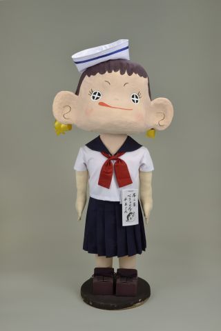 初代張り子の店頭ペコちゃん人形