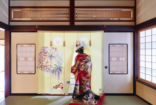 “吹き流し”“花嫁のれん”の展示