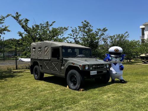 自衛隊の高機動車