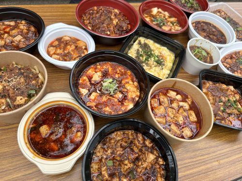 昨年、提供した麻婆豆腐たち。お店ごとに麻婆豆腐の特徴も異なります。