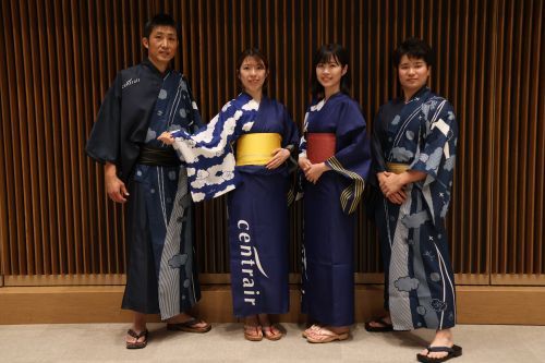 セントレアオリジナル浴衣着用した社員