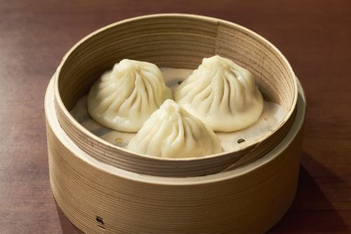 顔よりデカい!! 台湾名物ダージーパイ「福来大鶏排」