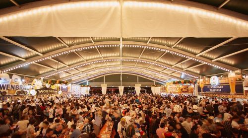 大型テント内 イメージ