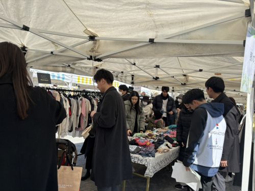 前回の「服の交換会」