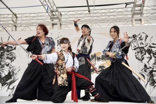 ステージ・紅桜剣舞会