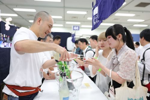 写真:『第16回全国日本酒フェア』より